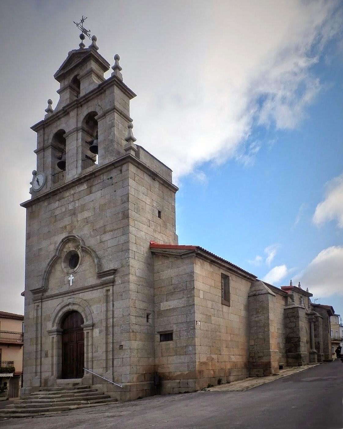 Iglesia de San Sebastián (Mieza)