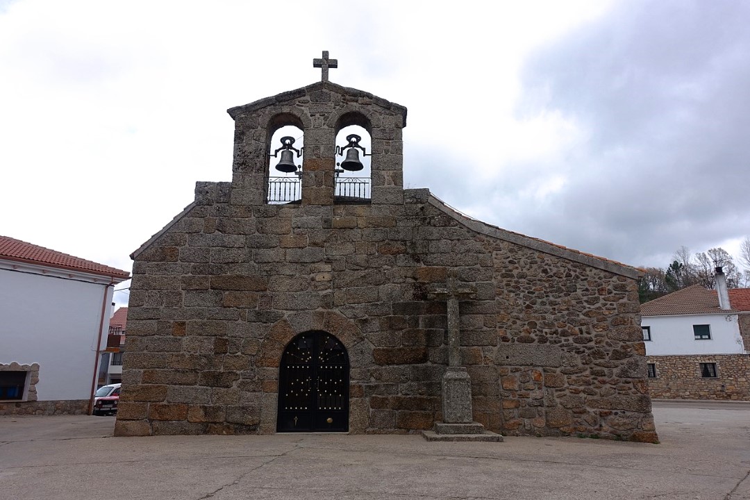 Iglesia de Santiago Apóstol (El Payo)