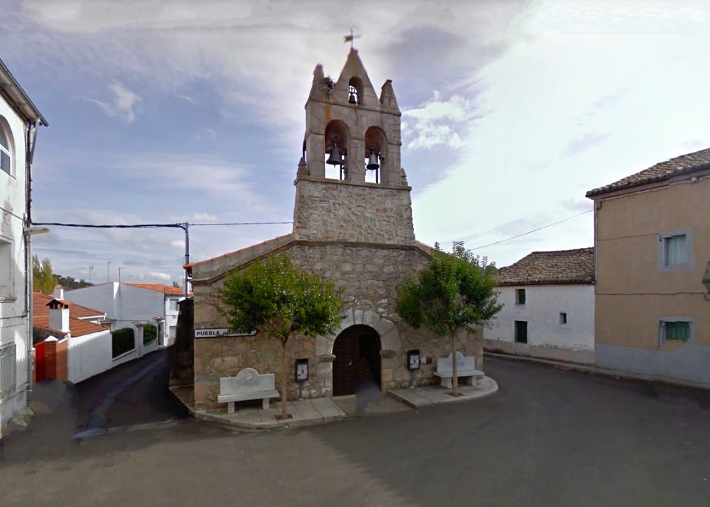 Iglesia de Santiago Apóstol (La Alamedilla) - parte frontal