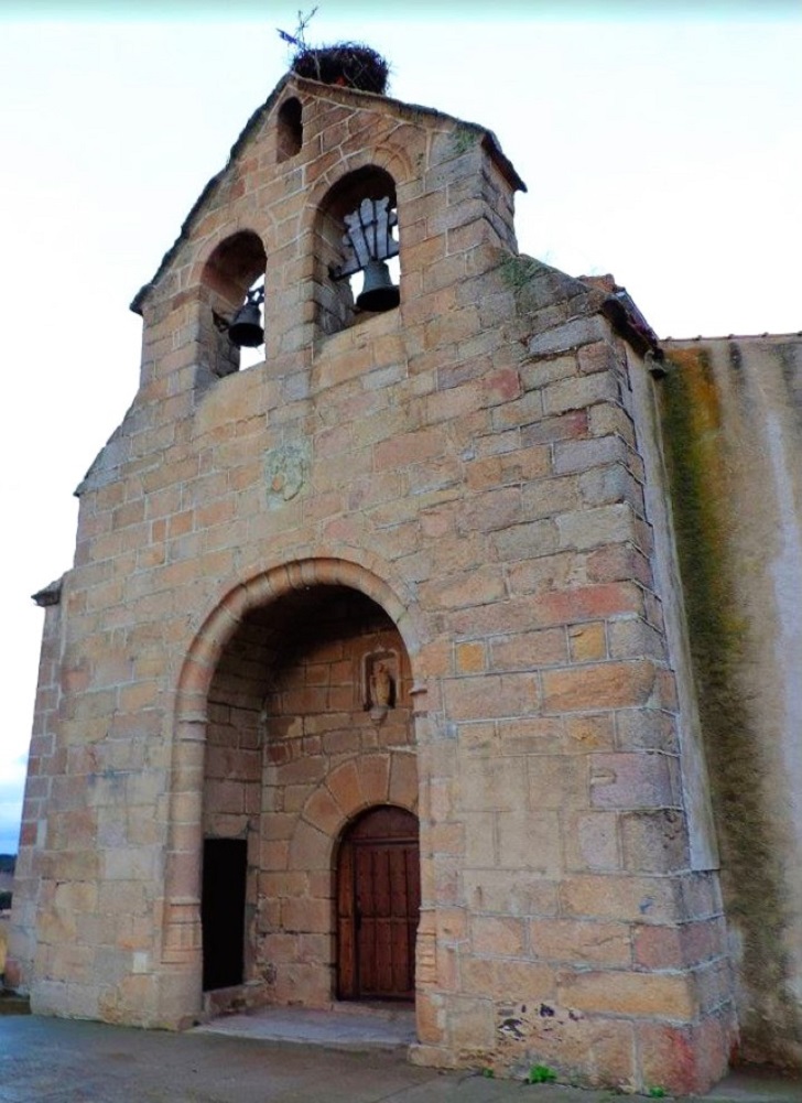 Iglesia San Silvestre (Ituero de Azaba) - entrada